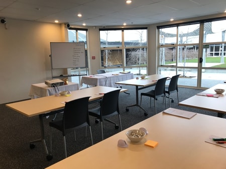 Garden Hotel Meeting Spaces