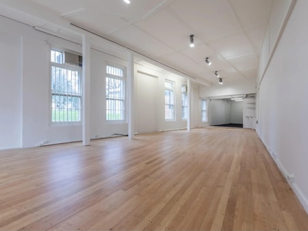 SMALL RAVE Dancehall Venue