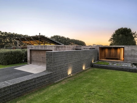 Luxurious Award-Winning Estate 