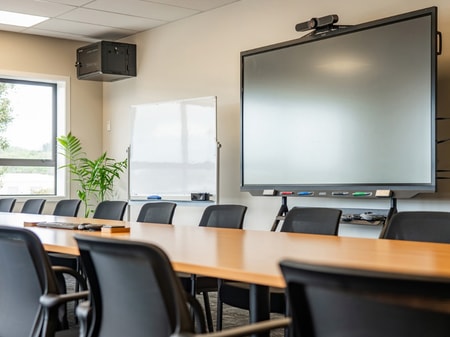 Dockland 5 - Conference Room