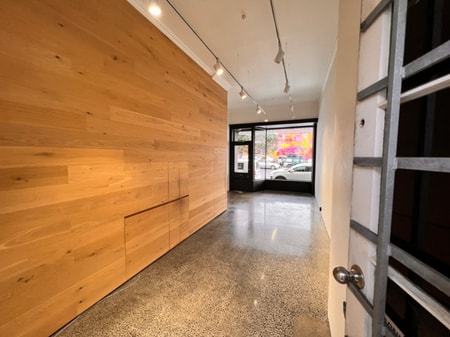 Modern Retail Pop-up Space on Mt. Eden Road