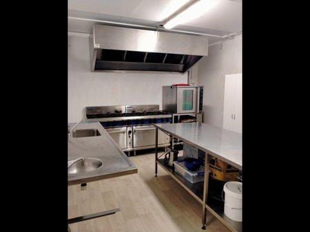 Commercial  production kitchen