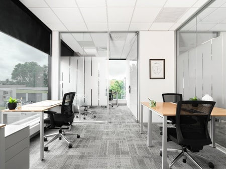 Large Office Space Available in Mairangi Bay