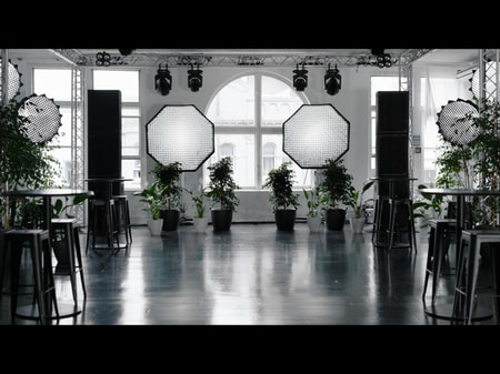 New York Loft-Style Studio with Infinity Cove
