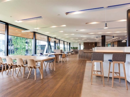 Coworking by the Airport