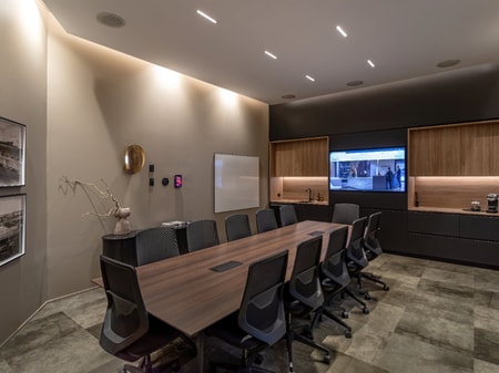 Parnell Boardroom