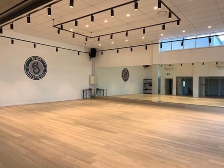 A brand new dance studio in North Shore 