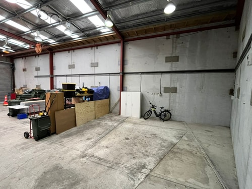 Warehouse + office near Wellington airport