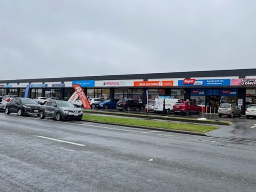 120M2 on Wairakei Road, incl. Carparking 
