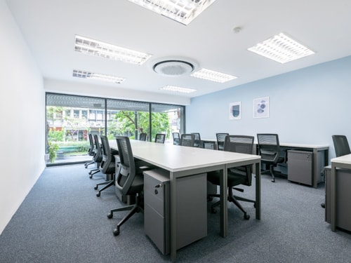 Palmerston North Office for 3-4 Pax
