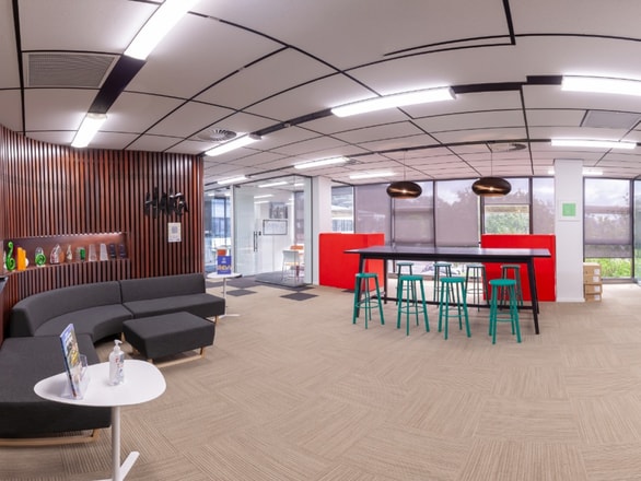 Modern Office Desks in Newmarket