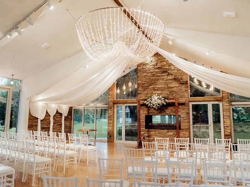 Breathtaking Vineyard Estate Event Venue image 0