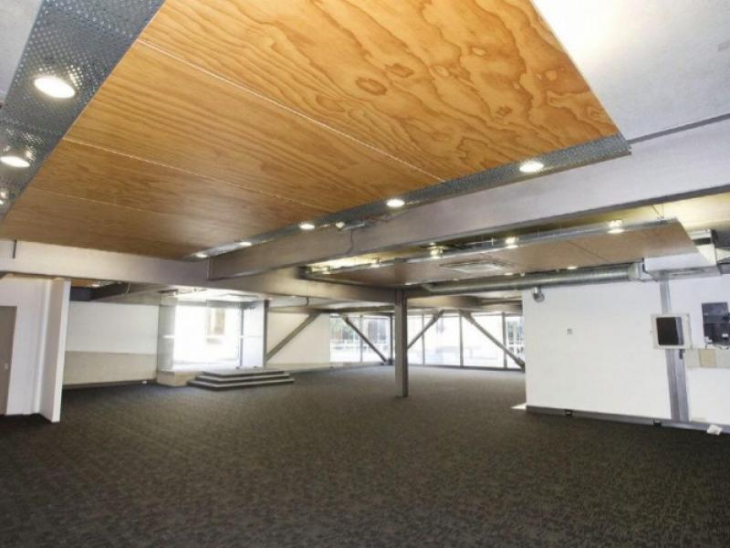 Open Plan Office For Lease With Car Parks image 1