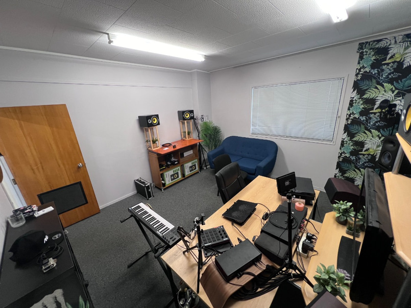 Private Office Space in Mt Roskill image 2