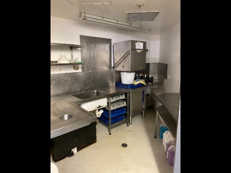 Commercial Kitchen for lease image 0