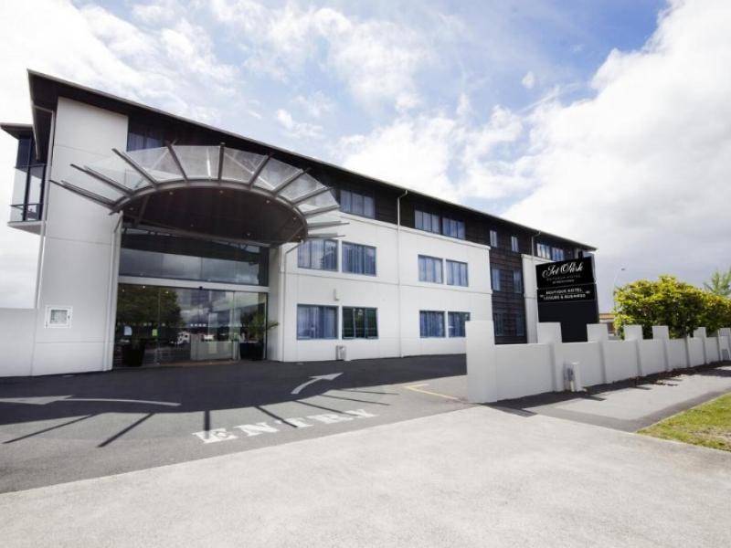 Modern Rotorua Meeting & Conference Space image 1