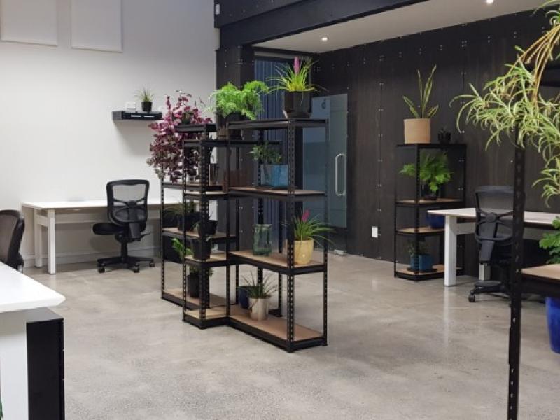 Desk space - Co-working office - for lease image 2