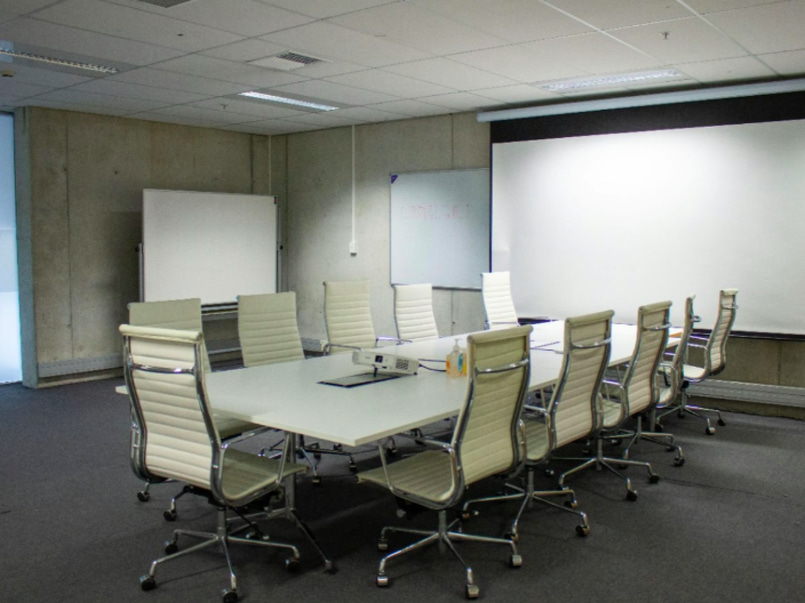 Multiple Modern Saint Johns Meeting Rooms image 0