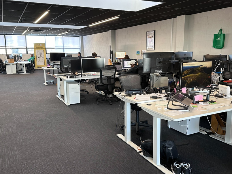 Kingsland shared office with Tech Startup image 1