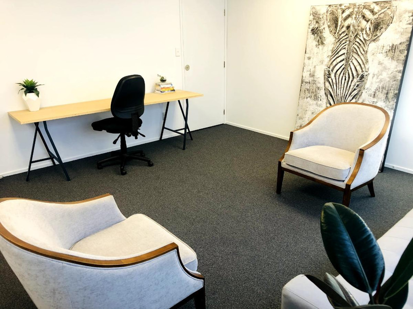 Large Private Office in OREWA!  image 0