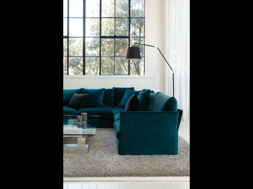Character New York Style Loft Apartment  image 2