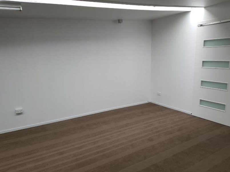 Storage space in Manukau central near motorwa image 1