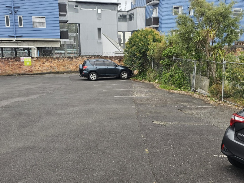 CHEAP Parking 1 Ngahura Street, Eden Terrace image 0