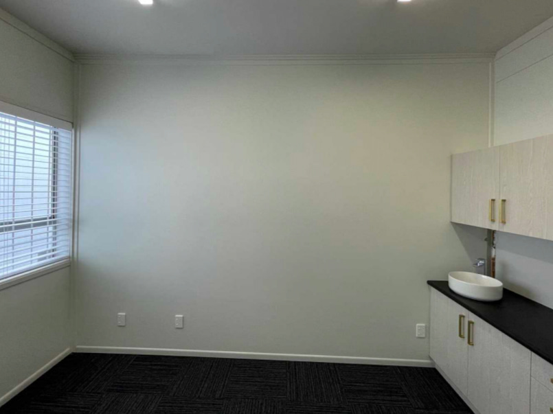 Modern Hamilton Central Professional Rooms image 2