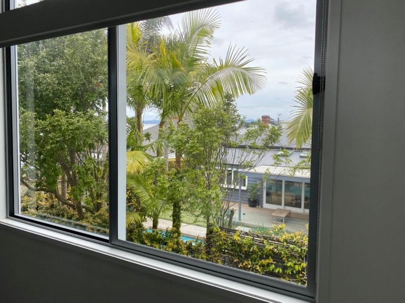 Wonderful sunny office in Herne Bay - 15sqm image 1