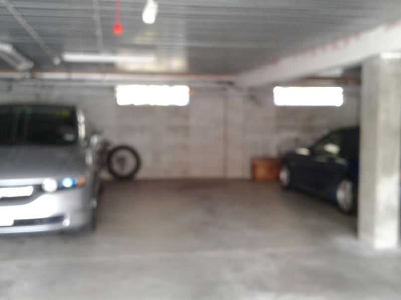 Double car space Tandem, in secure car spaces image 2