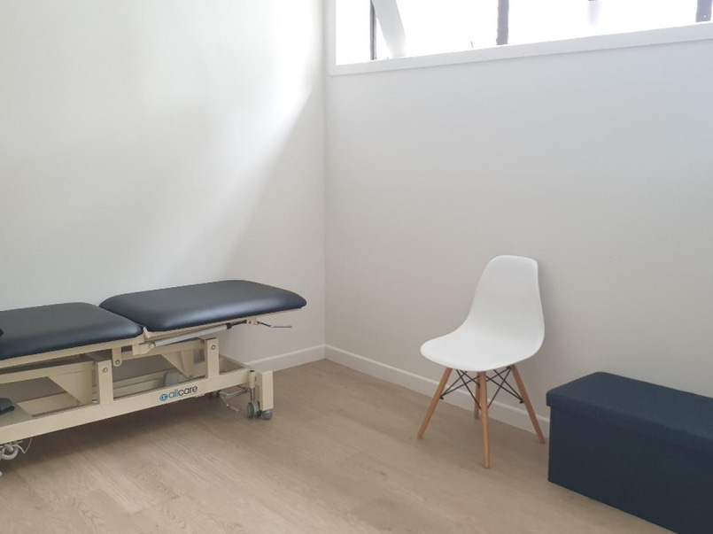 Treatment or Clinic room in Ellerslie image 0