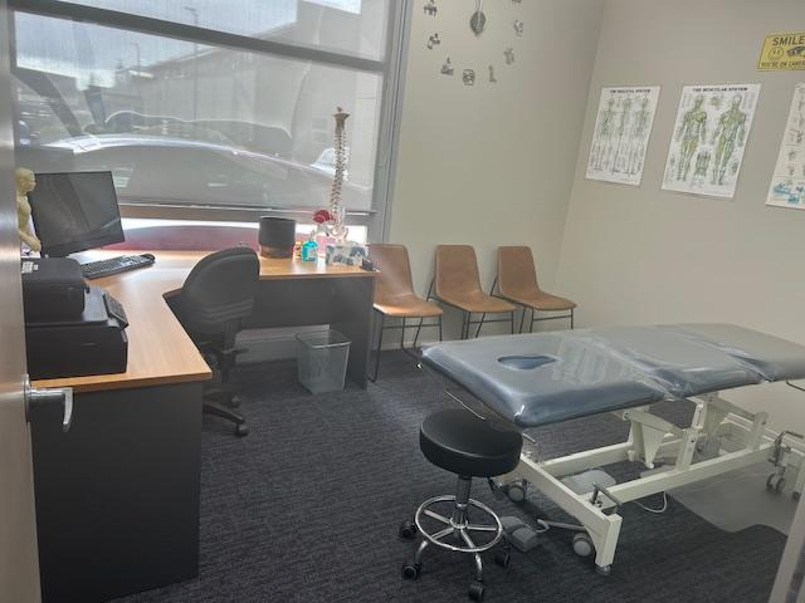 Medical Rooms for Rent in Upmarket Clinic image 0