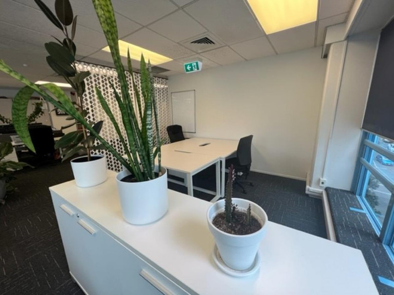 Modern CBD Shared Office Space image 0