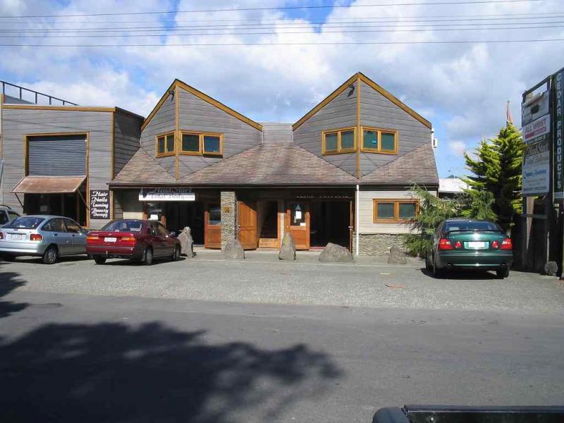 GLEN EDEN prime location image 0