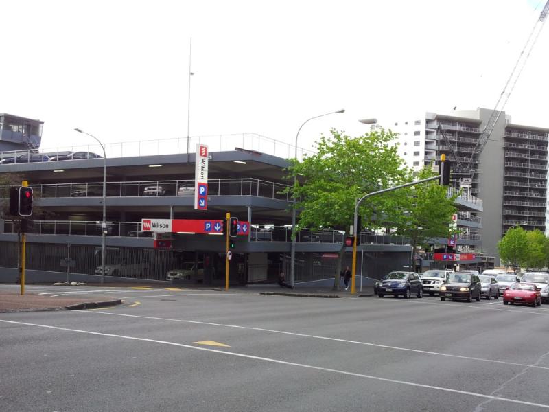 Farmers car park image 0