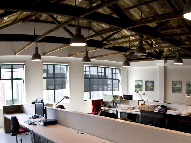 Sublet in Creative Open Plan Design Studio image 0