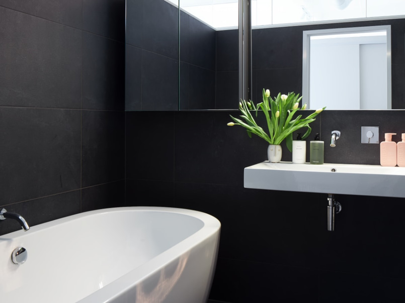 Premier Waterfront Auckland CBD Apartment  image 2