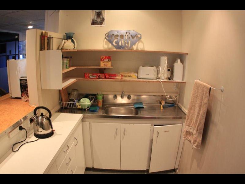 4 rooms available from $80 p/w image 1