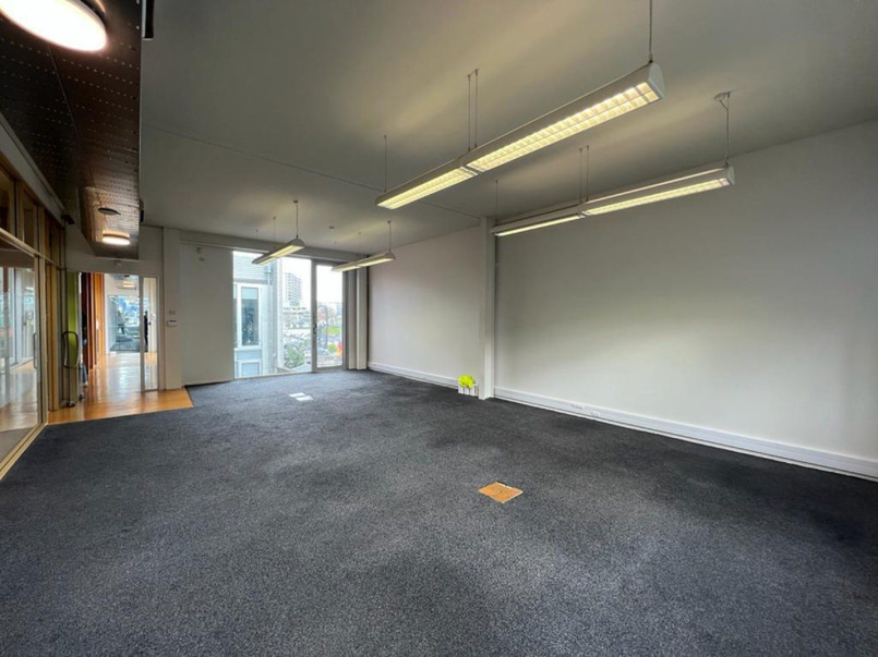 Convenient Wellesley Office For Lease image 1