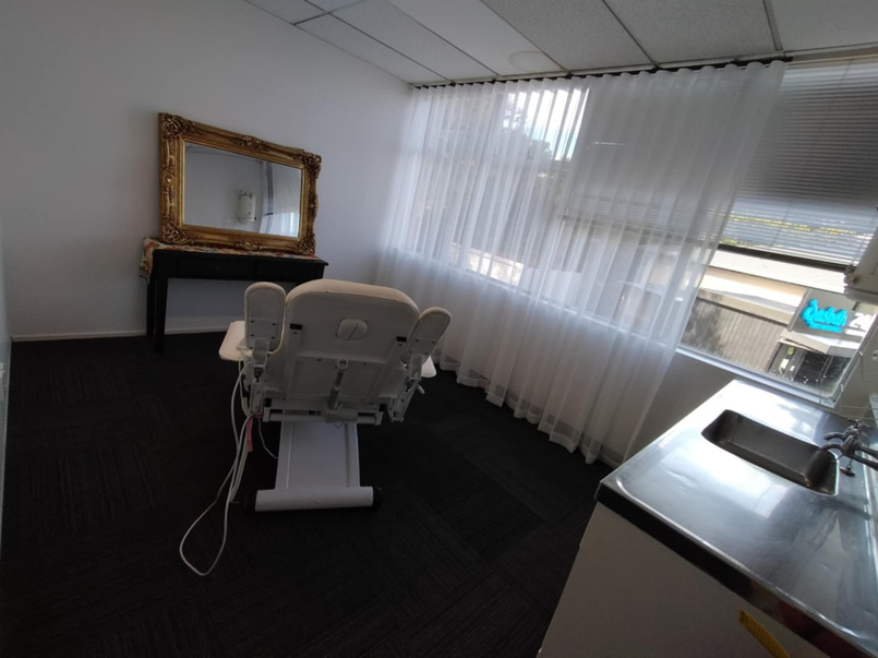 Dominion Road Clinic Space  image 1