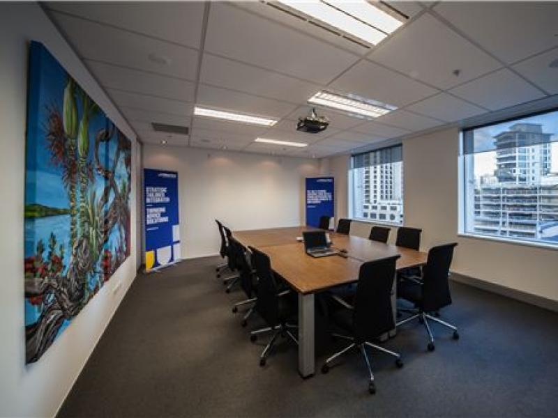 Queen Street Office Sublease image 2