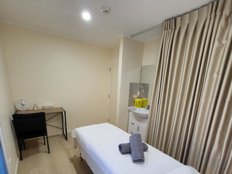 ⭐⭐2 new clinic room/offices in Lincoln Rd ⭐ image 2