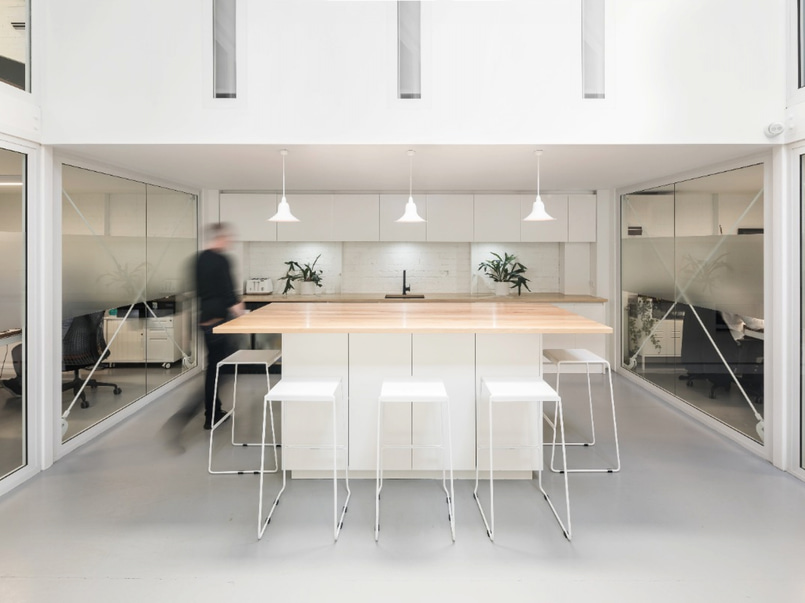 Christchurch Boardroom for 8 People image 2