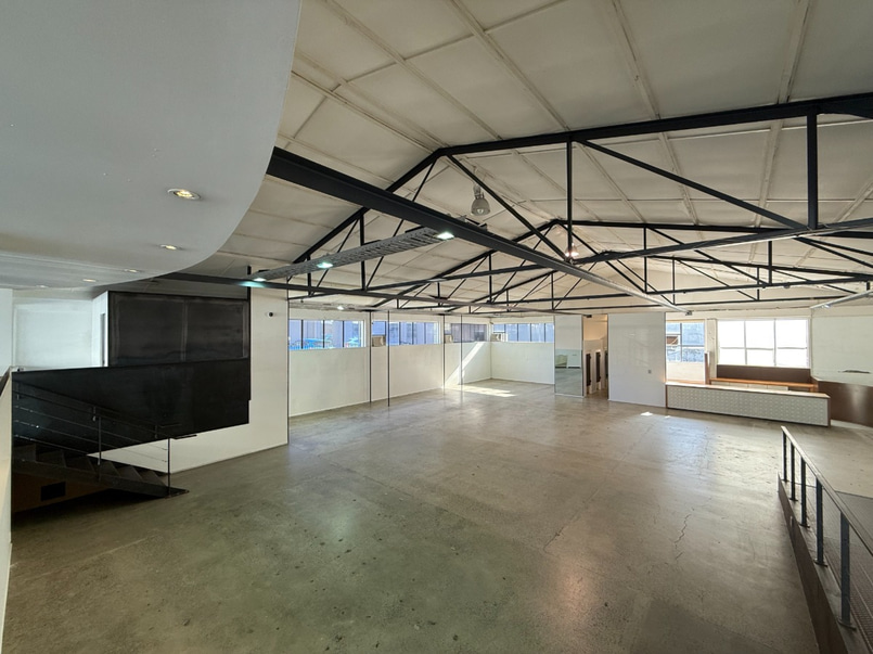 Industrial Warehouse Location image 0