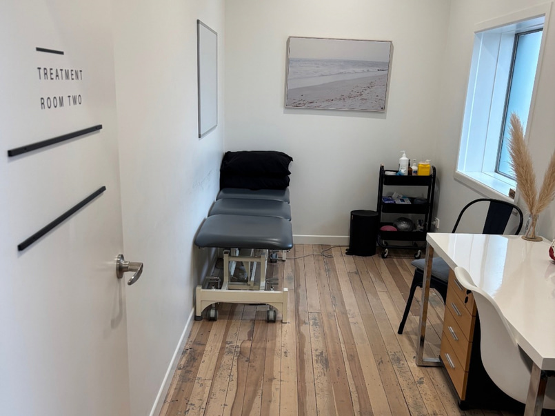 Clinic rooms for hire in Balmoral image 1