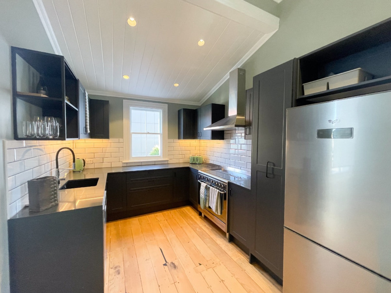 The Villa – Grey Lynn Shoot Location  image 2