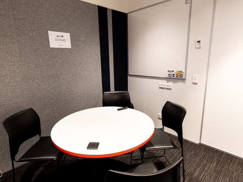 4 Person Meeting Space Christchurch  image 2