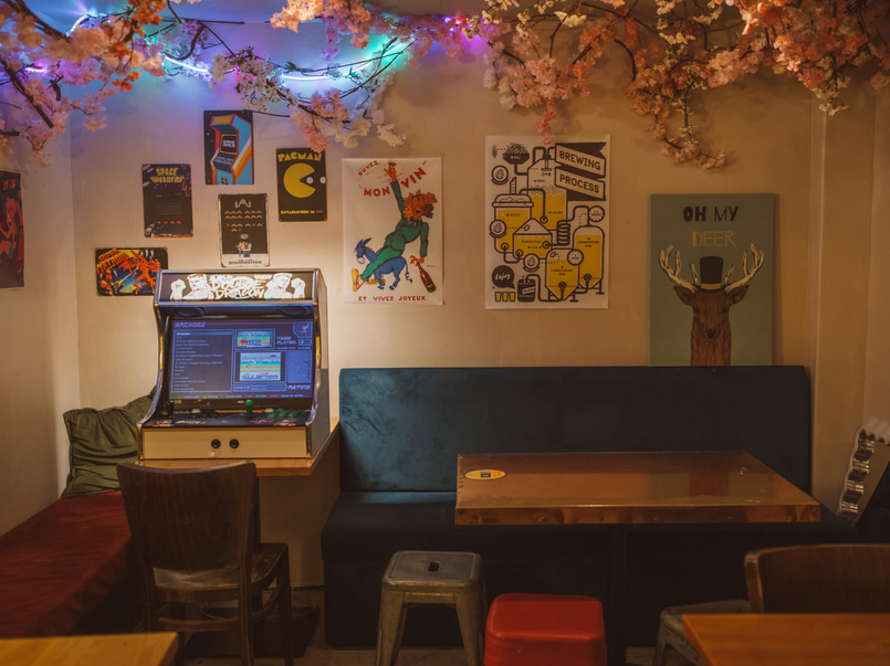 Otto Champagneria & Beer Hall image 1