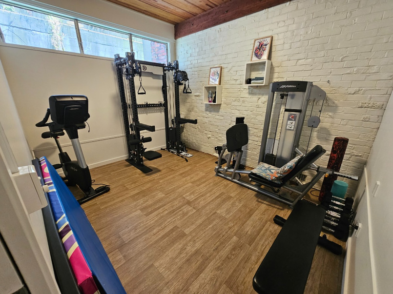 Therapy Room and Studio Gym  image 1