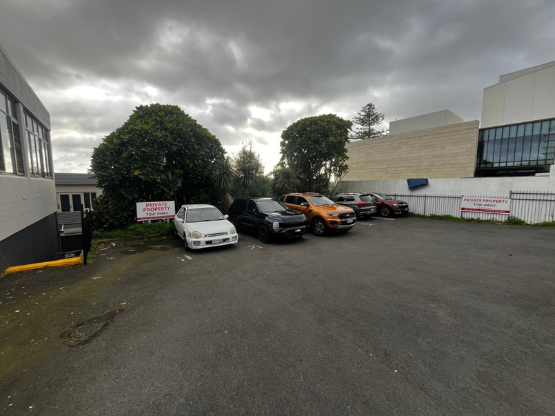 Hamilton CBD parking image 0